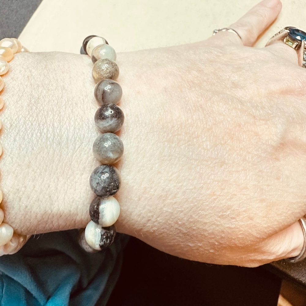 Moss Agate Crystal Beaded Stretchy Bracelet - Picture 6 of 10